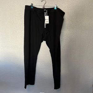 Figs Livingston Basic Scrub Pants: Black